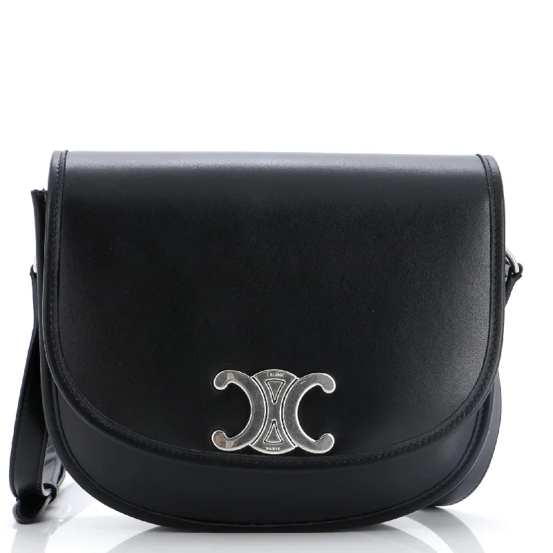 Besace Triomphe Shoulder Bag Leather Medium