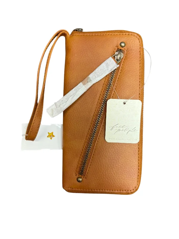 Wallet By Free People, Size: Medium