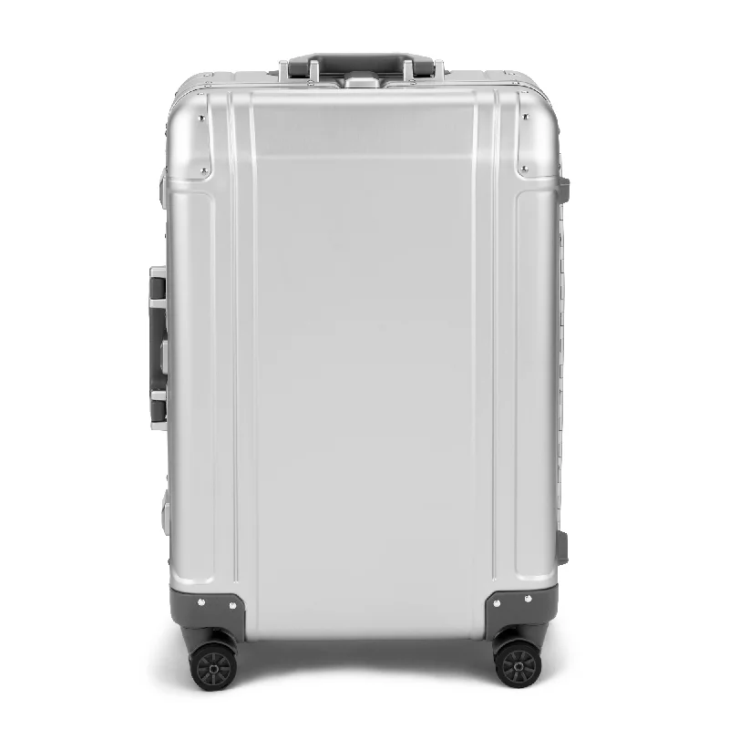 Geo Aluminum 3.0 |   24" Spinner Travel Case 58L